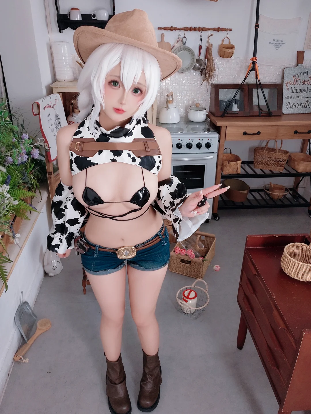 日奈娇 - 挤奶工 [73P-559MB] tg@simisebaisi 【丝足阁】069.webp